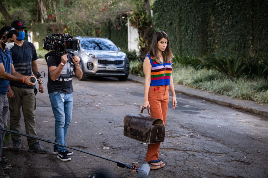 Nova série com Maria Bopp, 'As Seguidoras' desnuda o glamour das redes sociais - Telepadi